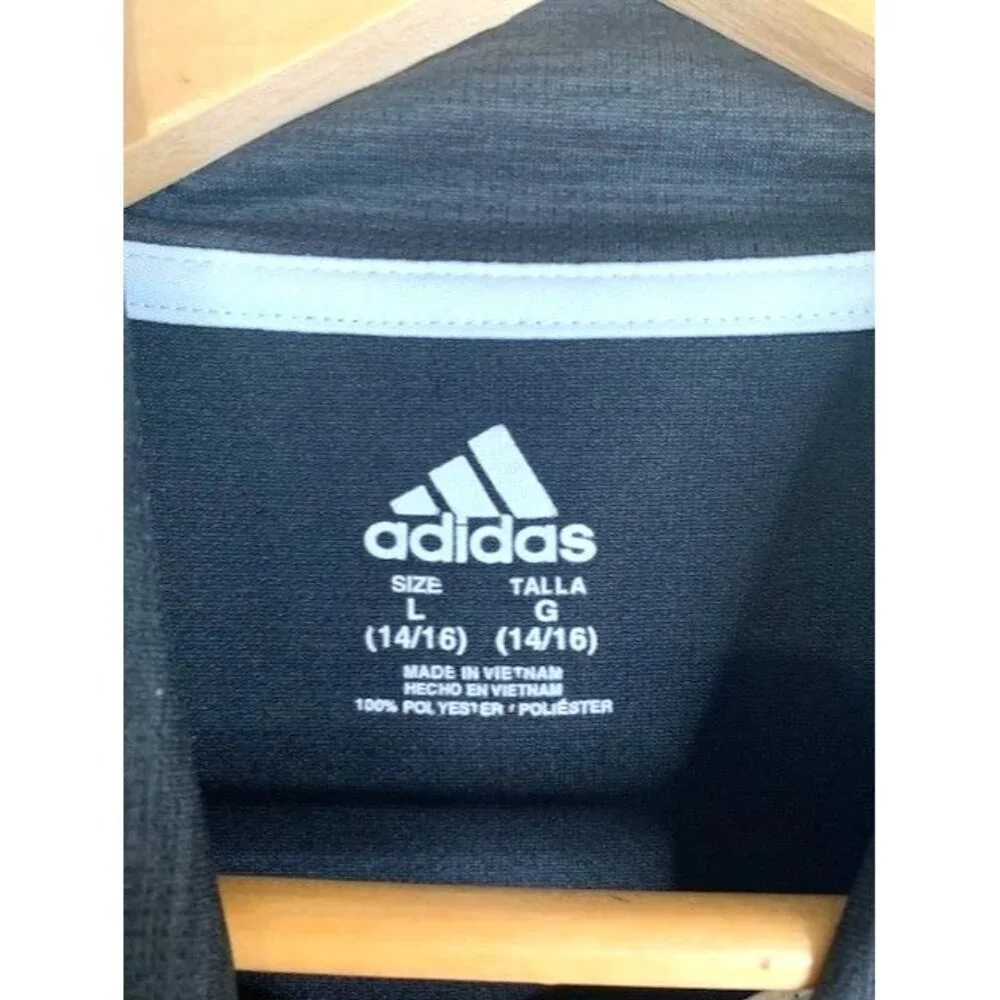 Adidas Boys Polo Shirt Gray Size L 14/16 100% Polyester‎ Short Sleeve with Logo